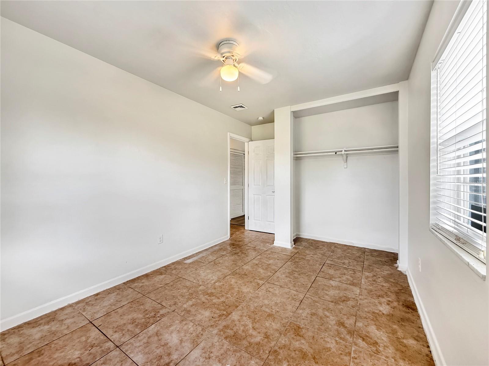 889 W VILLAGE DR, DELTONA, FL — photo 21