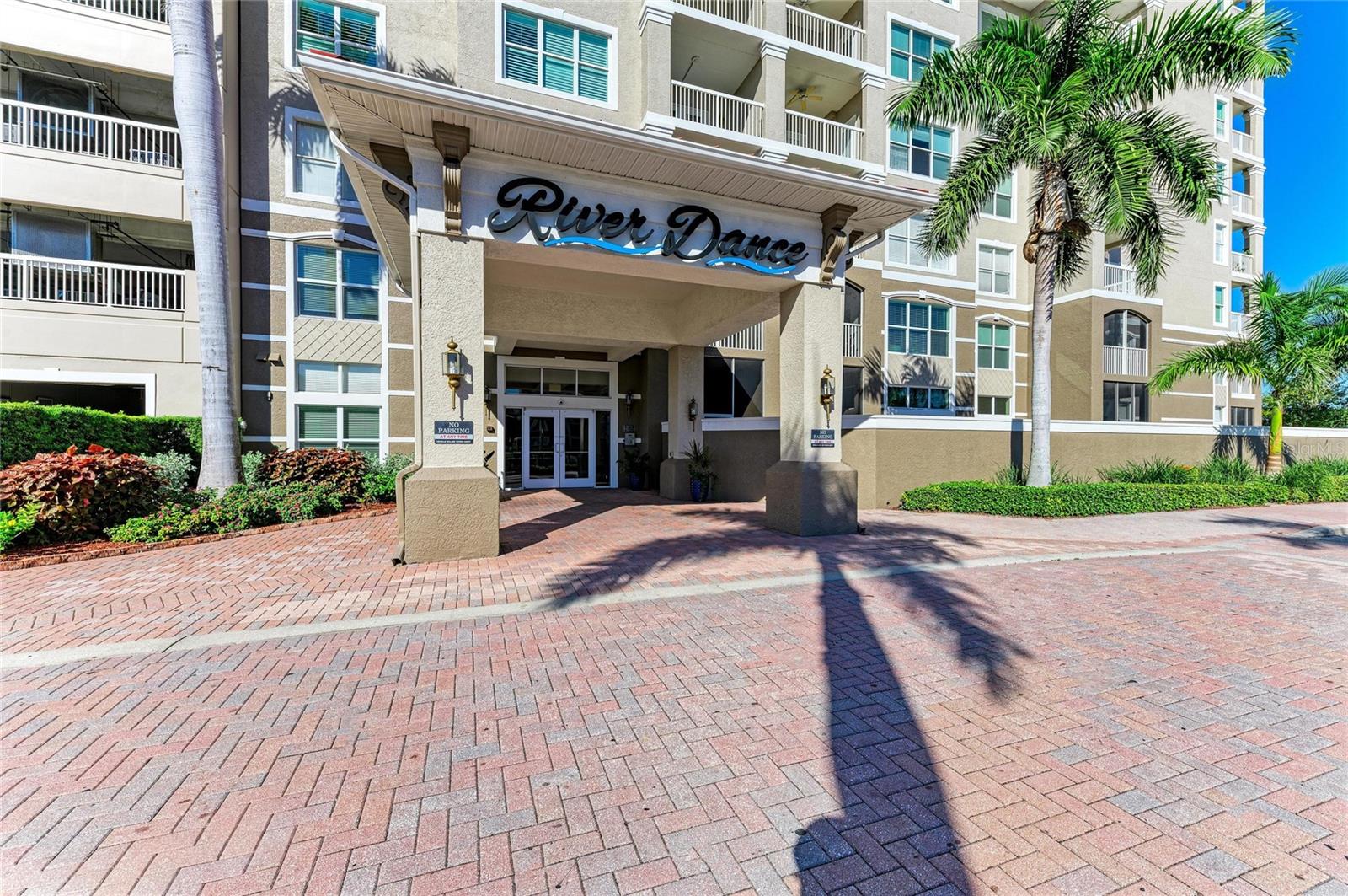 808 3RD AVE W #311, BRADENTON, FL — photo 2