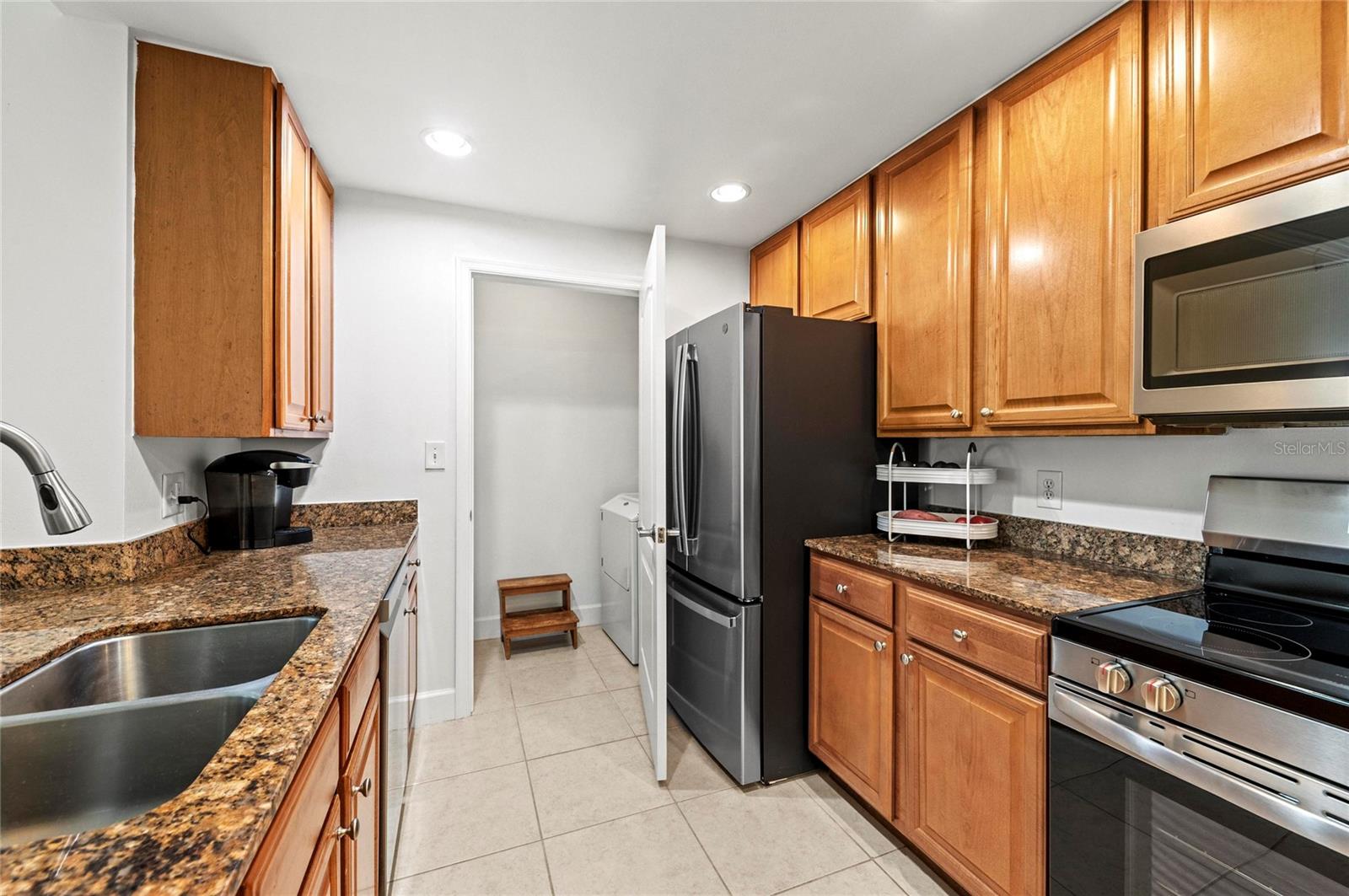 808 3RD AVE W #311, BRADENTON, FL — photo 19