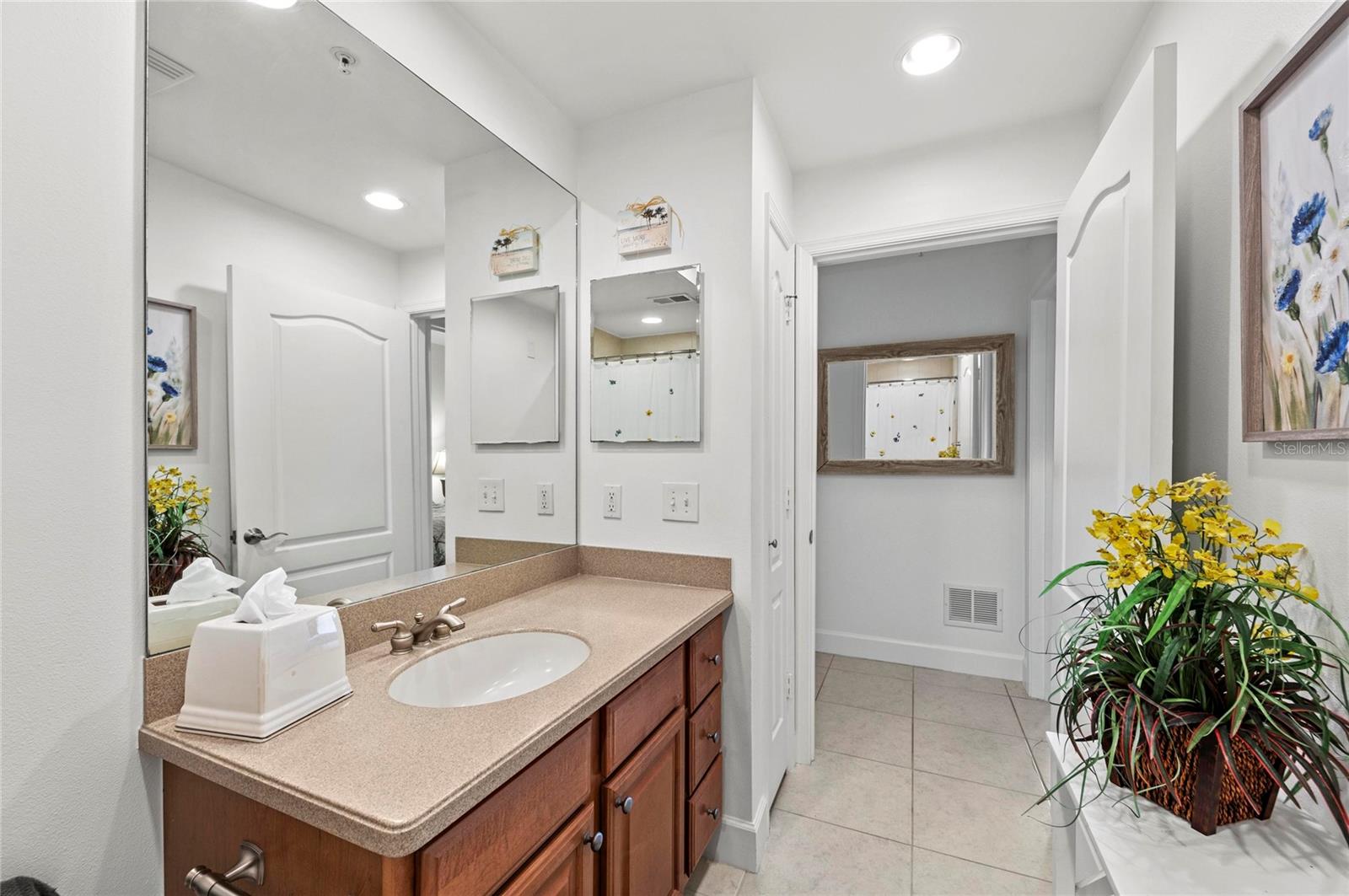 808 3RD AVE W #311, BRADENTON, FL — photo 36