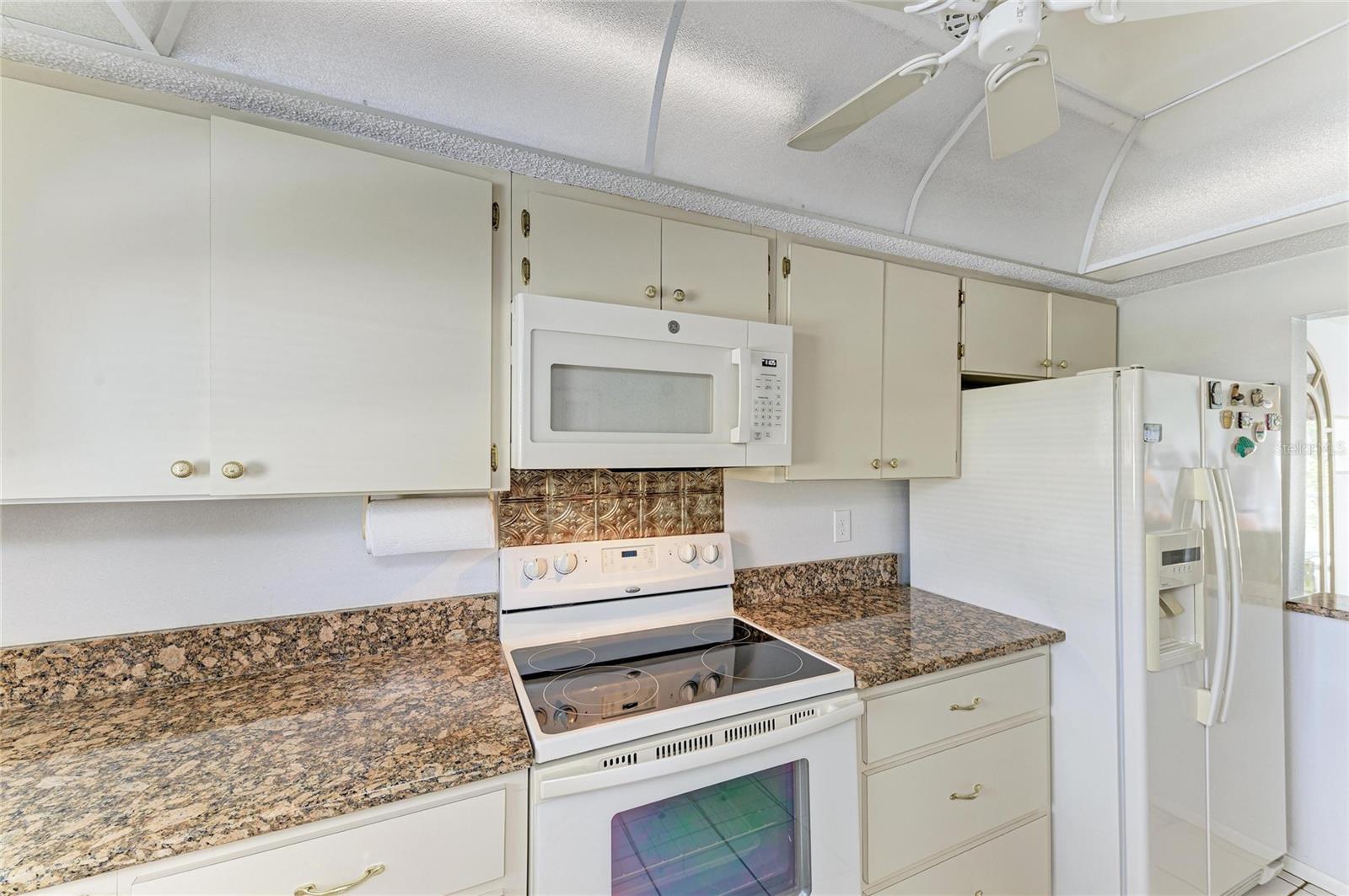 3983 MACEACHEN BLVD #424, SARASOTA, FL — photo 14