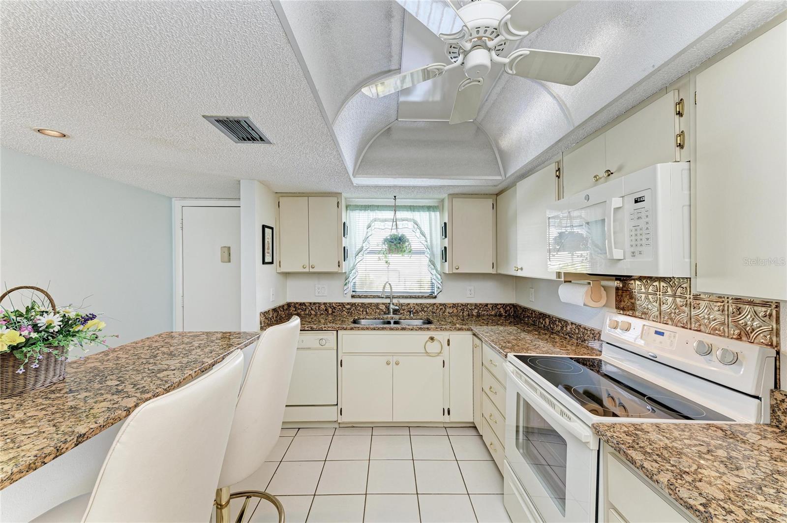 3983 MACEACHEN BLVD #424, SARASOTA, FL — photo 15