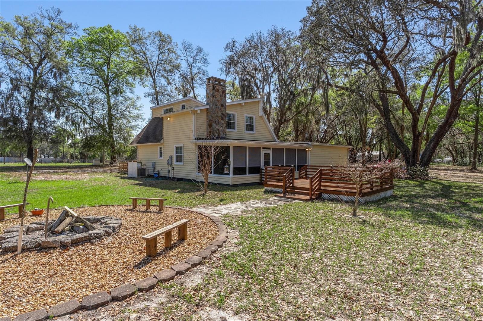 2917 LAKE GRIFFIN RD, LADY LAKE, FL — photo 5