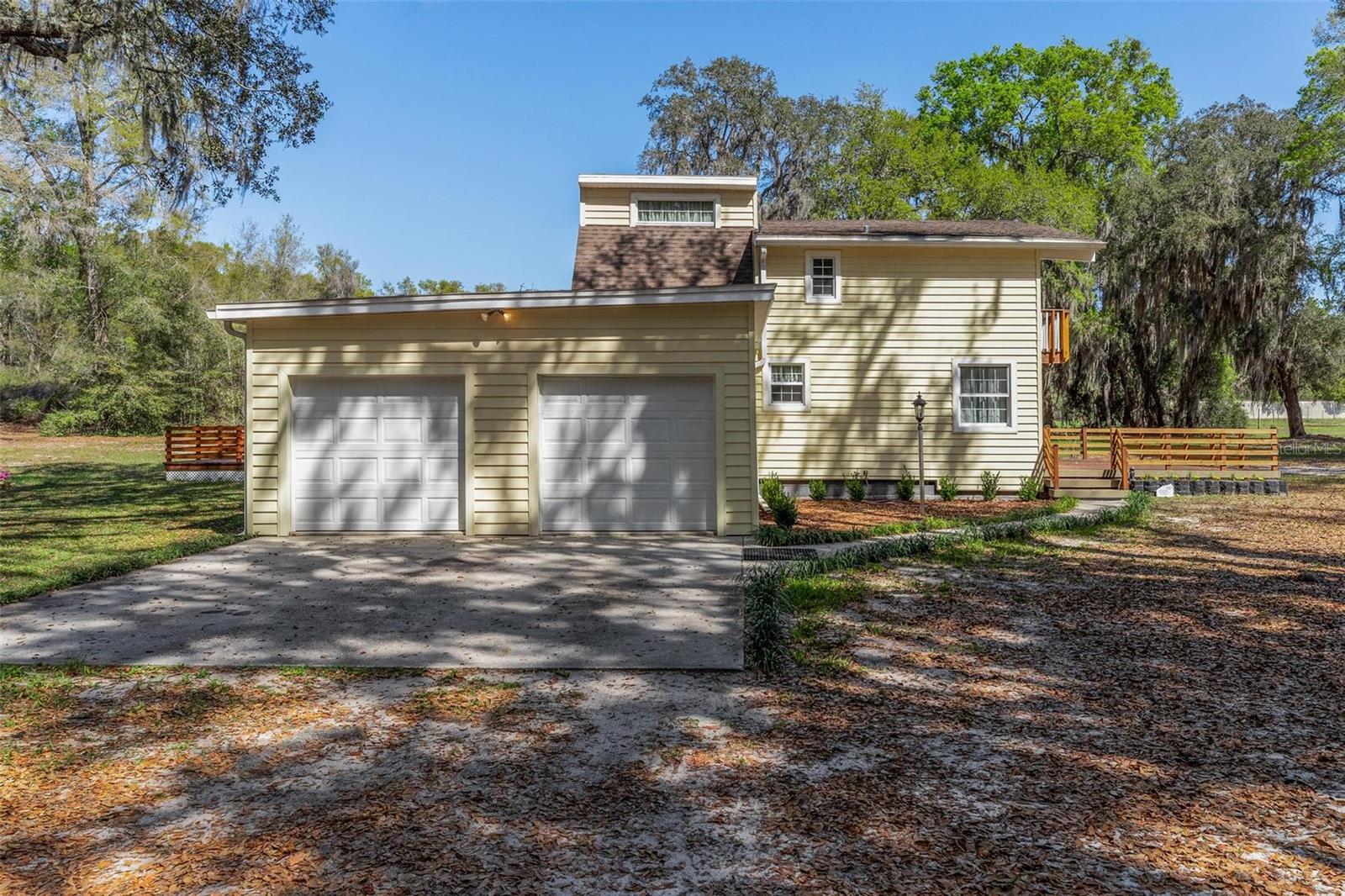 2917 LAKE GRIFFIN RD, LADY LAKE, FL — photo 103