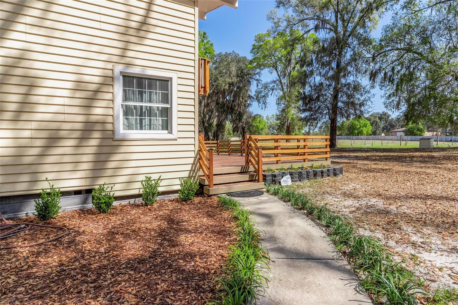 2917 LAKE GRIFFIN RD, LADY LAKE, FL — photo 13