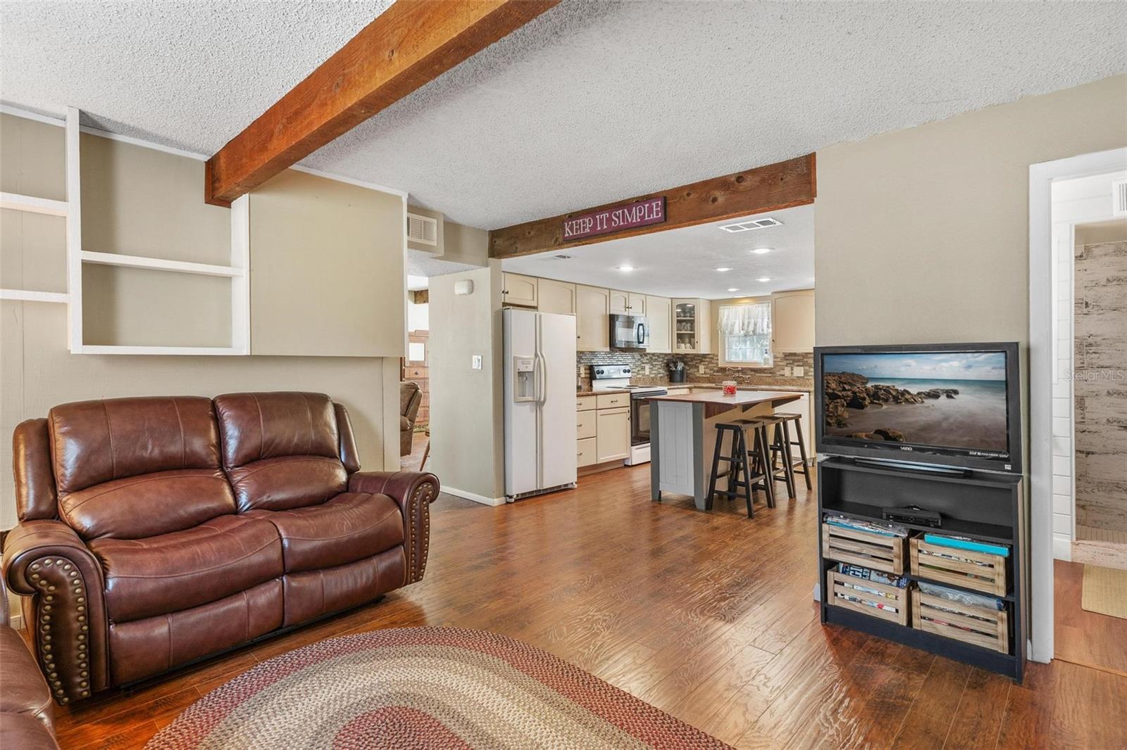 2917 LAKE GRIFFIN RD, LADY LAKE, FL — photo 37