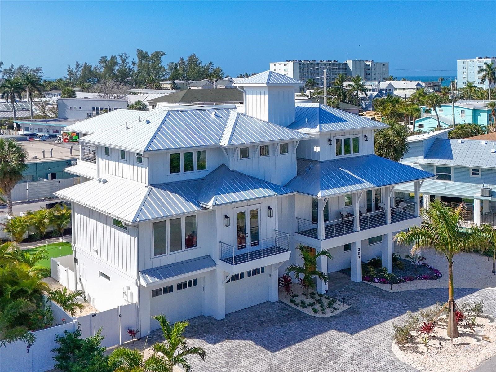 303 55TH ST, HOLMES BEACH, FL — photo 2