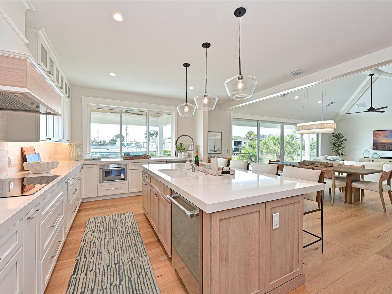 303 55TH ST, HOLMES BEACH, FL — photo 12