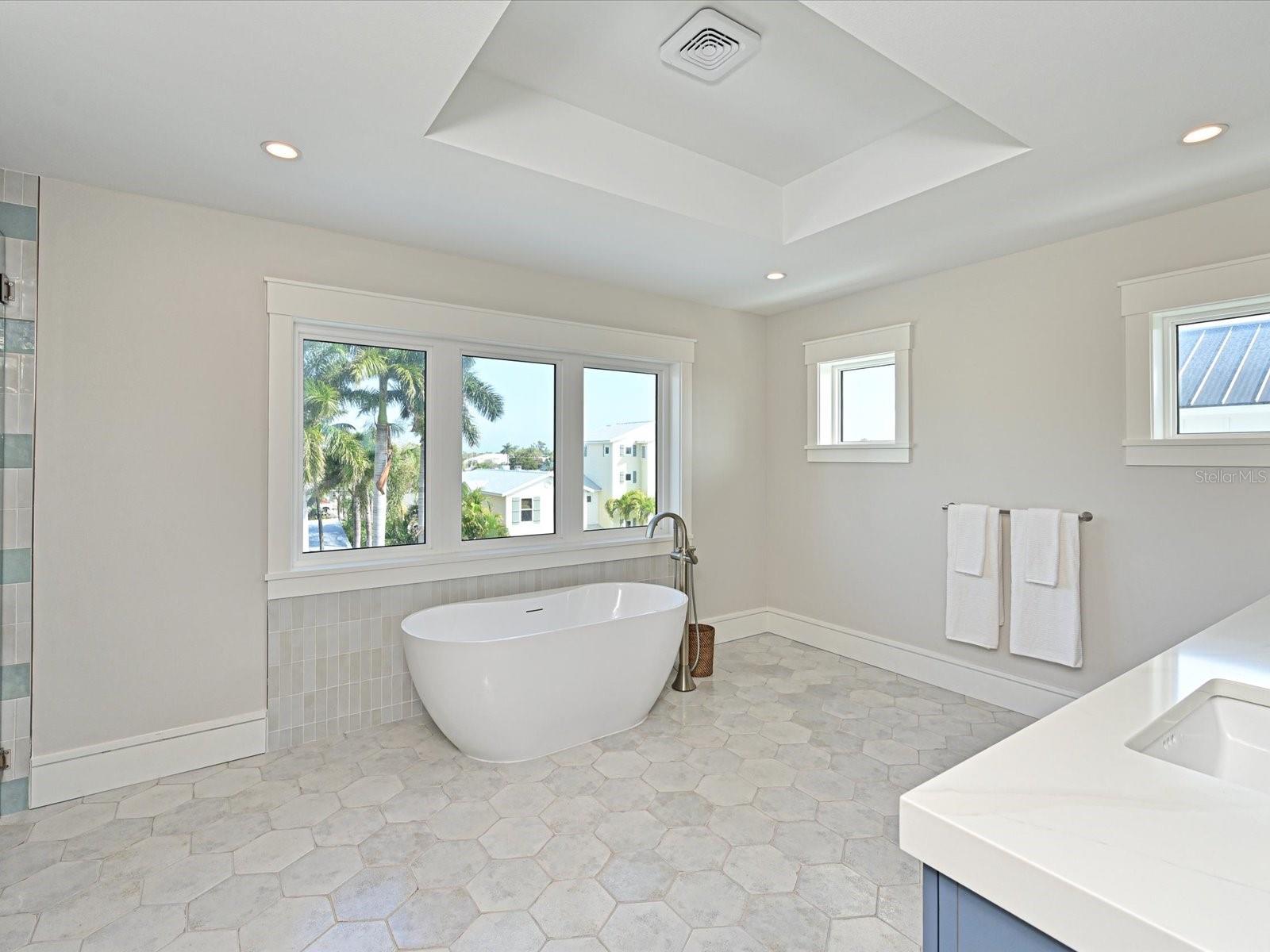 303 55TH ST, HOLMES BEACH, FL — photo 28