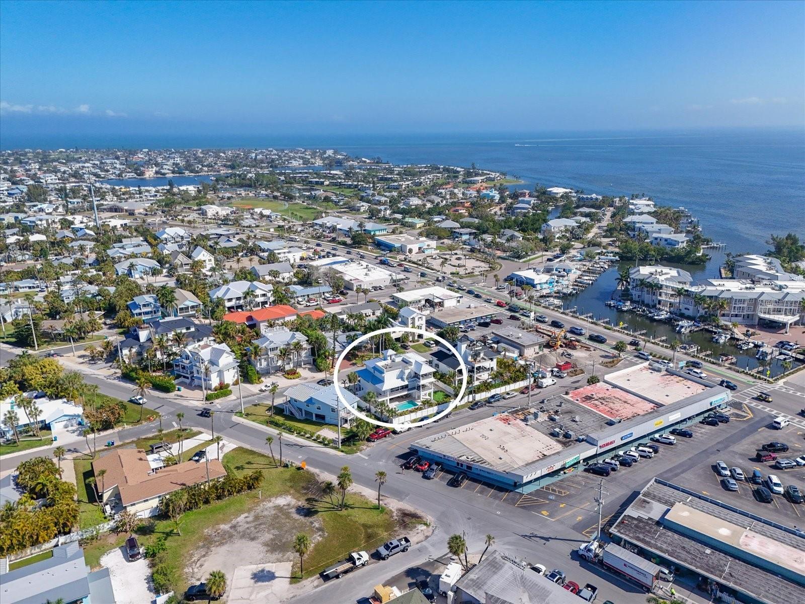 303 55TH ST, HOLMES BEACH, FL — photo 55