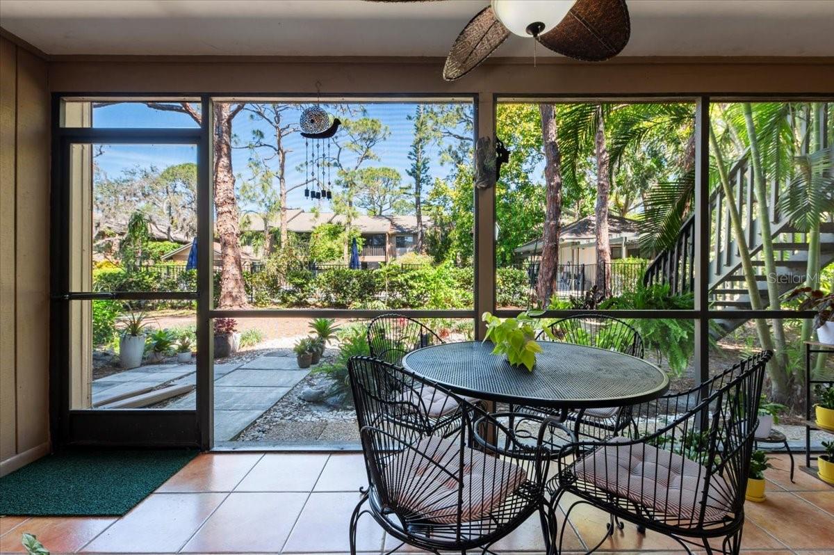 1708 GLENHOUSE DR #313, SARASOTA, FL — photo 21