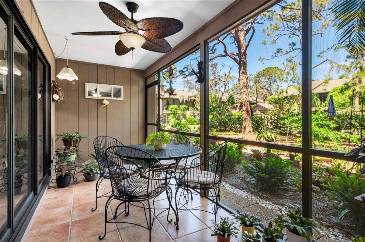 1708 GLENHOUSE DR #313, SARASOTA, FL — photo 23