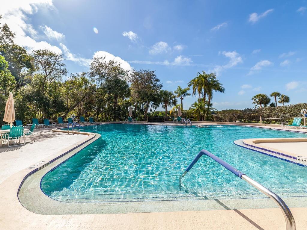 1708 GLENHOUSE DR #313, SARASOTA, FL — photo 33