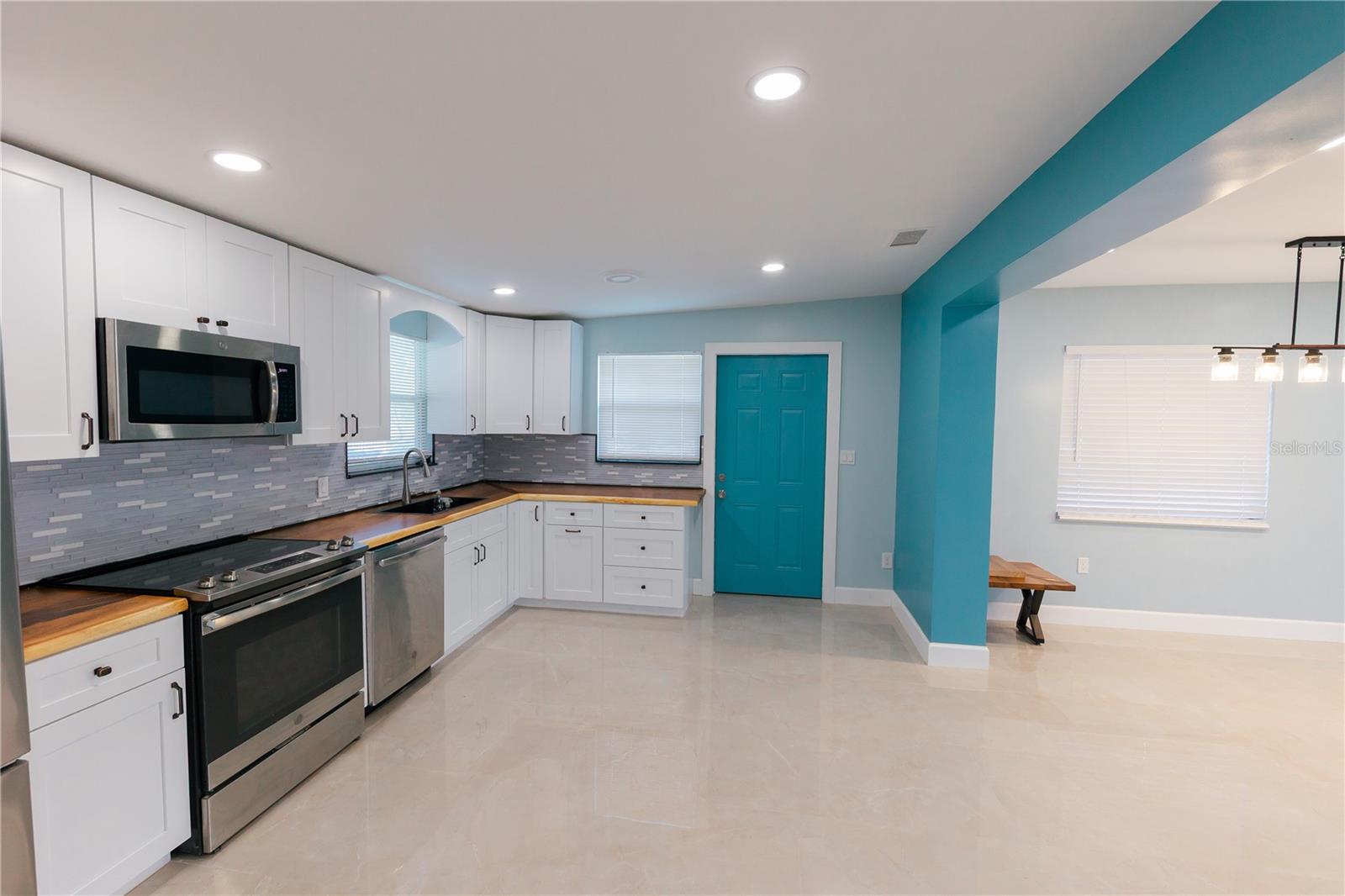 300 53RD ST W, BRADENTON, FL — photo 18