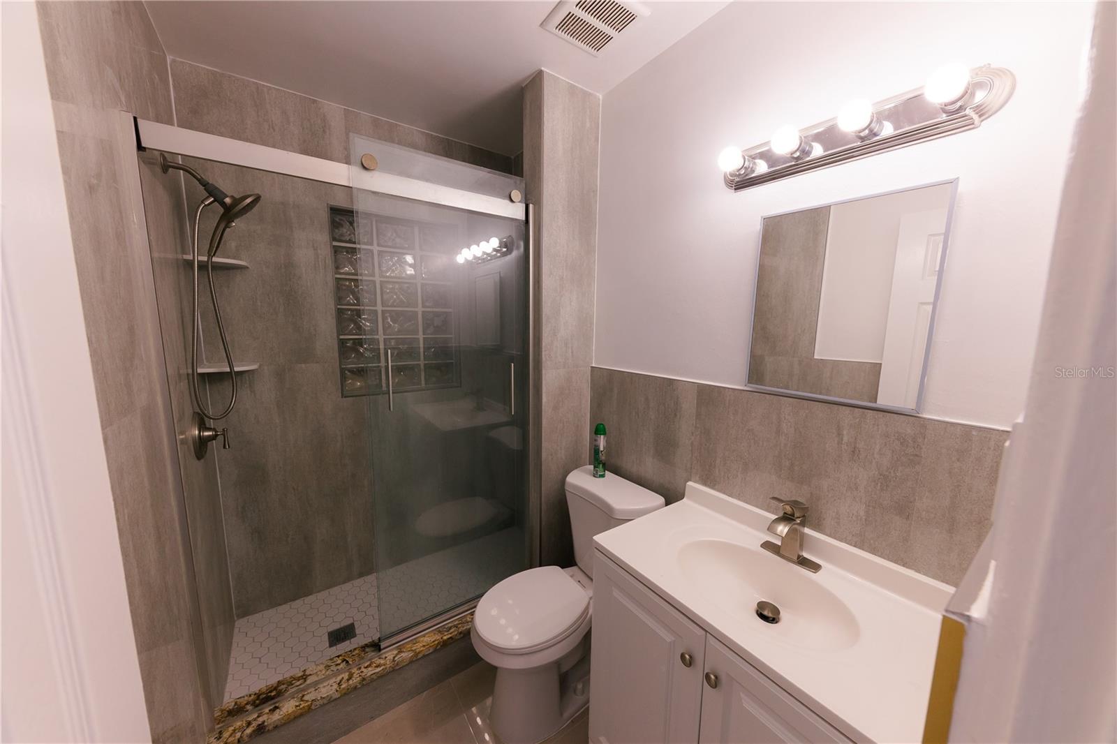 300 53RD ST W, BRADENTON, FL — photo 37