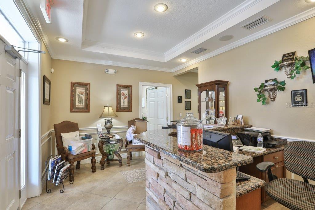 437 APOLLO BEACH BLVD #F-4, APOLLO BEACH, FL — photo 2