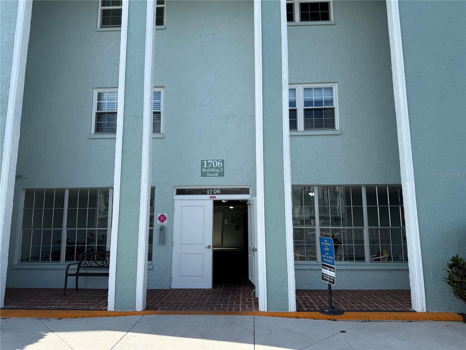 1706 BELLEAIR FOREST DR #226, BELLEAIR, FL