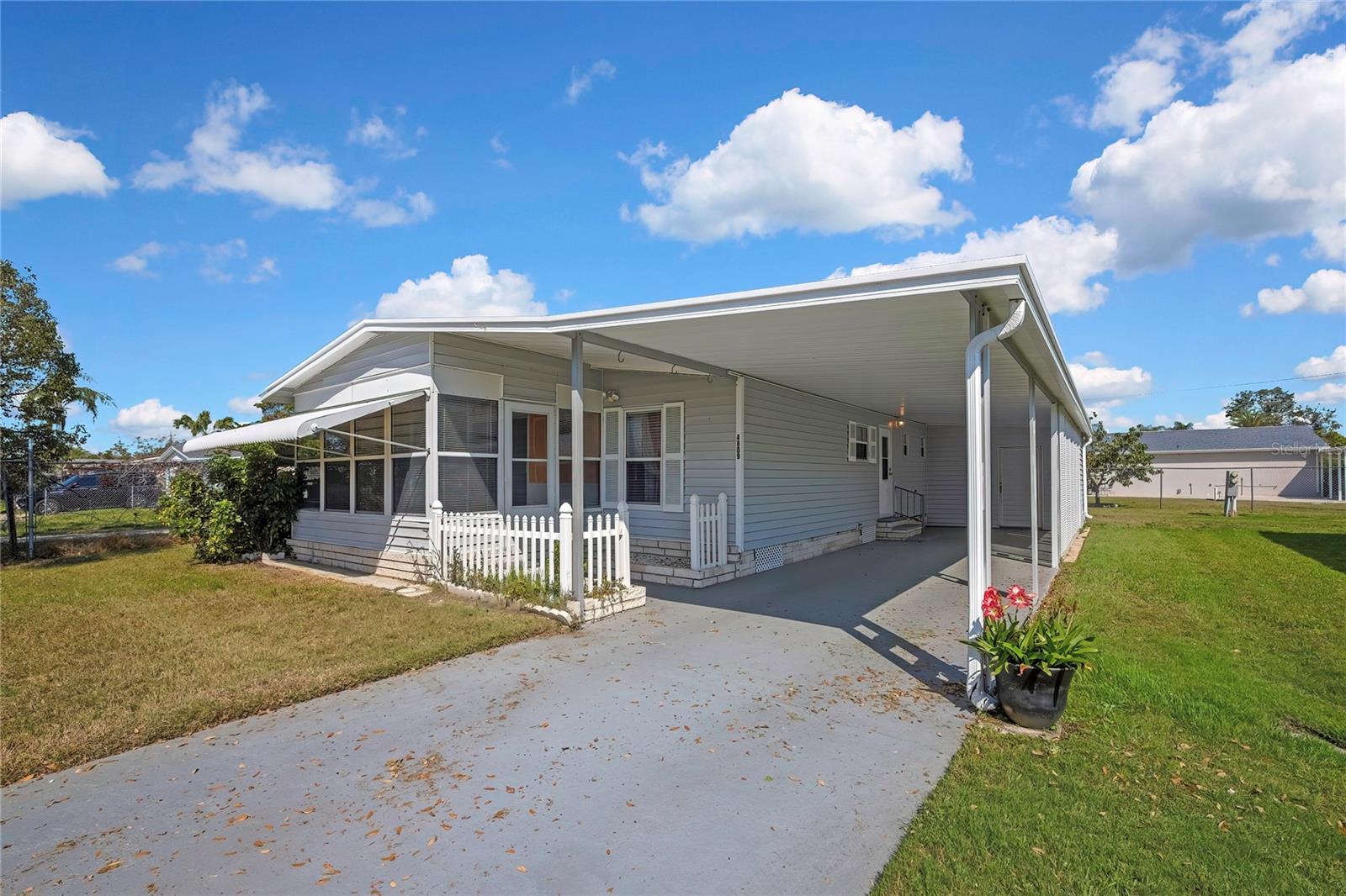 4809 EMPRESS LN, HOLIDAY, FL — photo 2