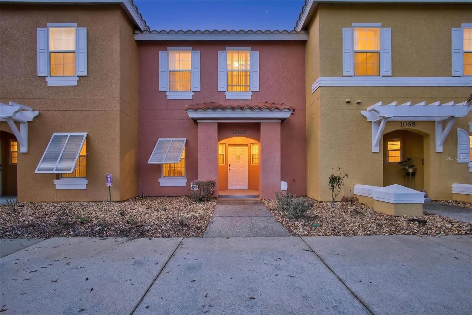 1066 PARK RIDGE CIR, KISSIMMEE, FL