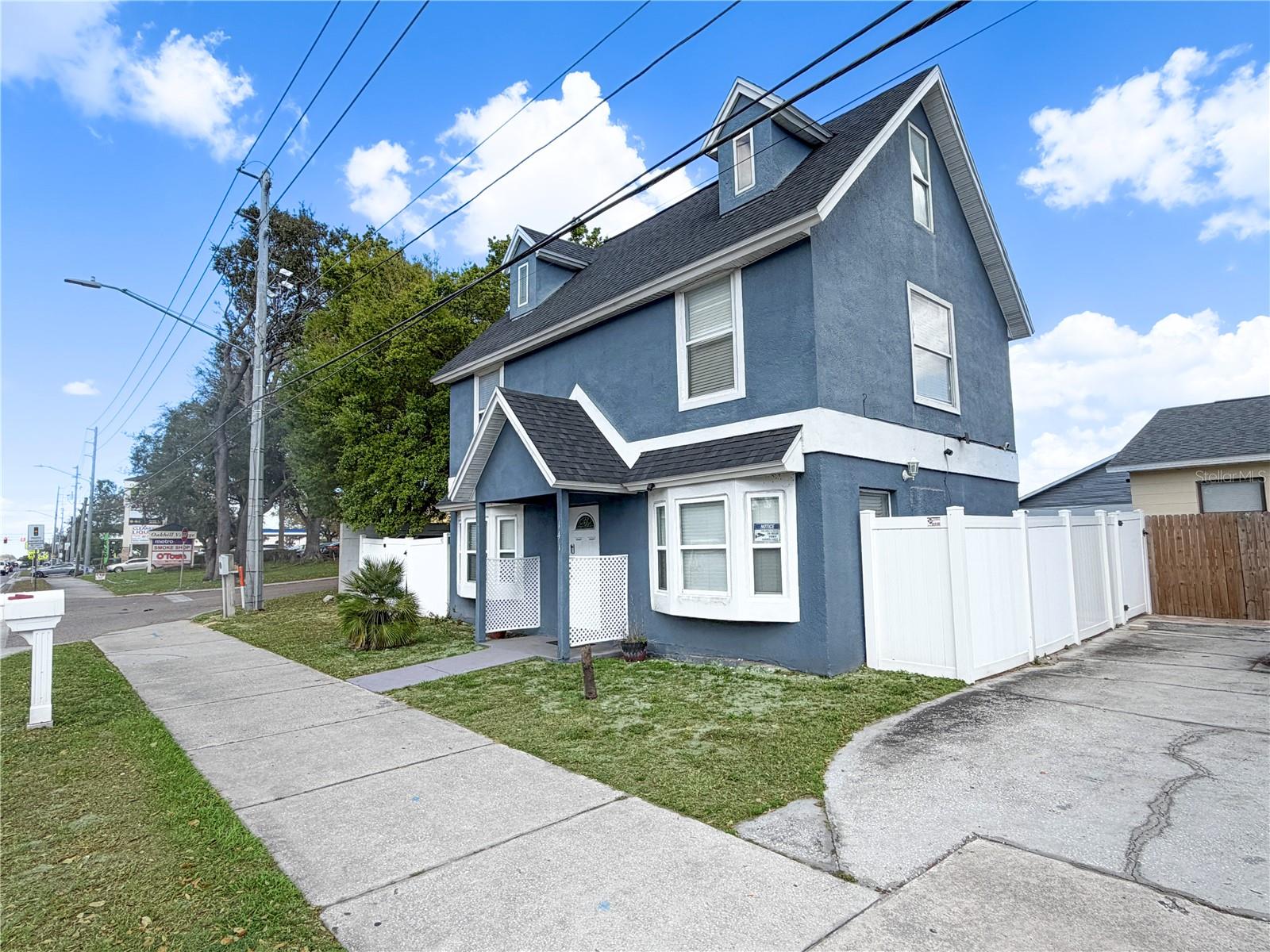 141 S HIAWASSEE RD, ORLANDO, FL — photo 2