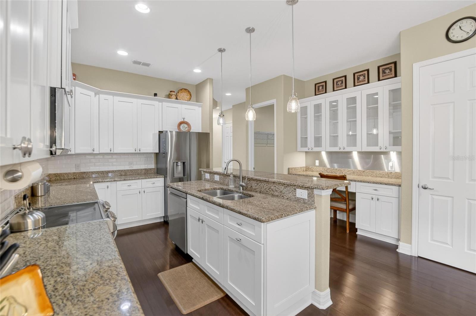 6870 SHIMMERING DR, LAKELAND, FL — photo 11