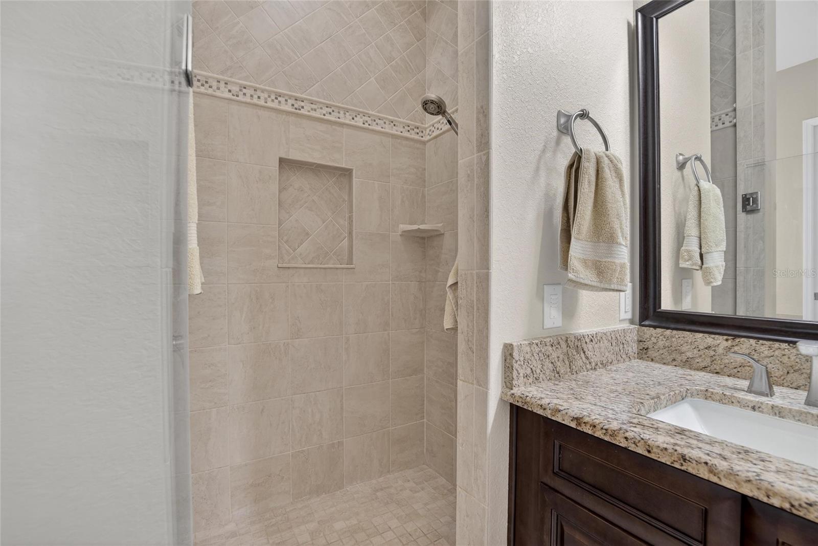 6870 SHIMMERING DR, LAKELAND, FL — photo 28