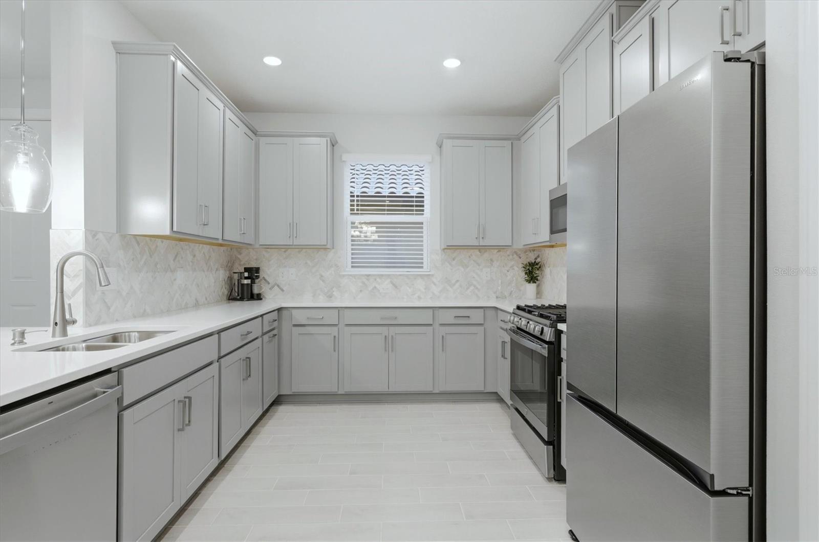 3015 TOLMINO CT, BRADENTON, FL — photo 14