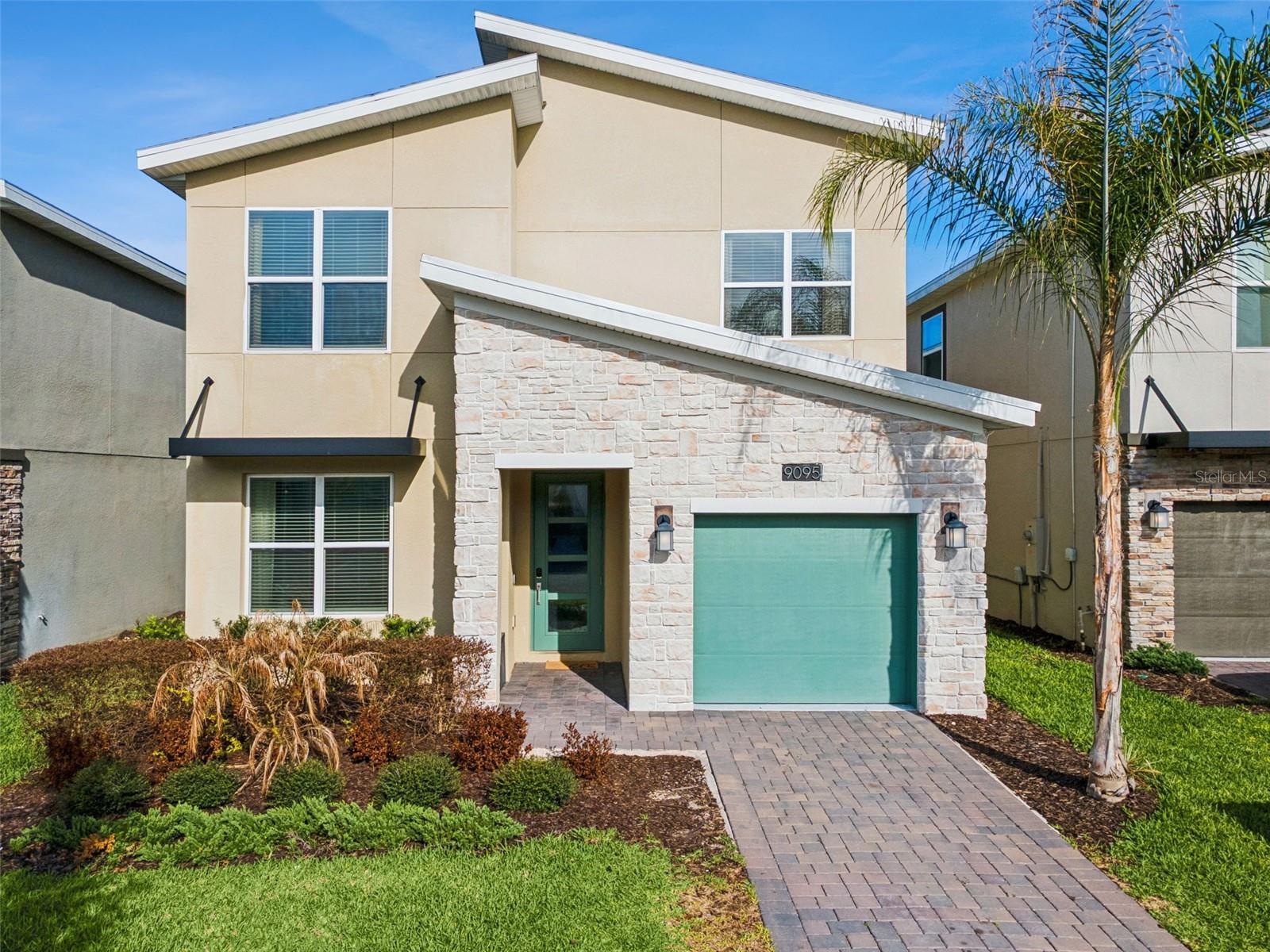 9095 SOMMERSET HILLS DR, DAVENPORT, FL