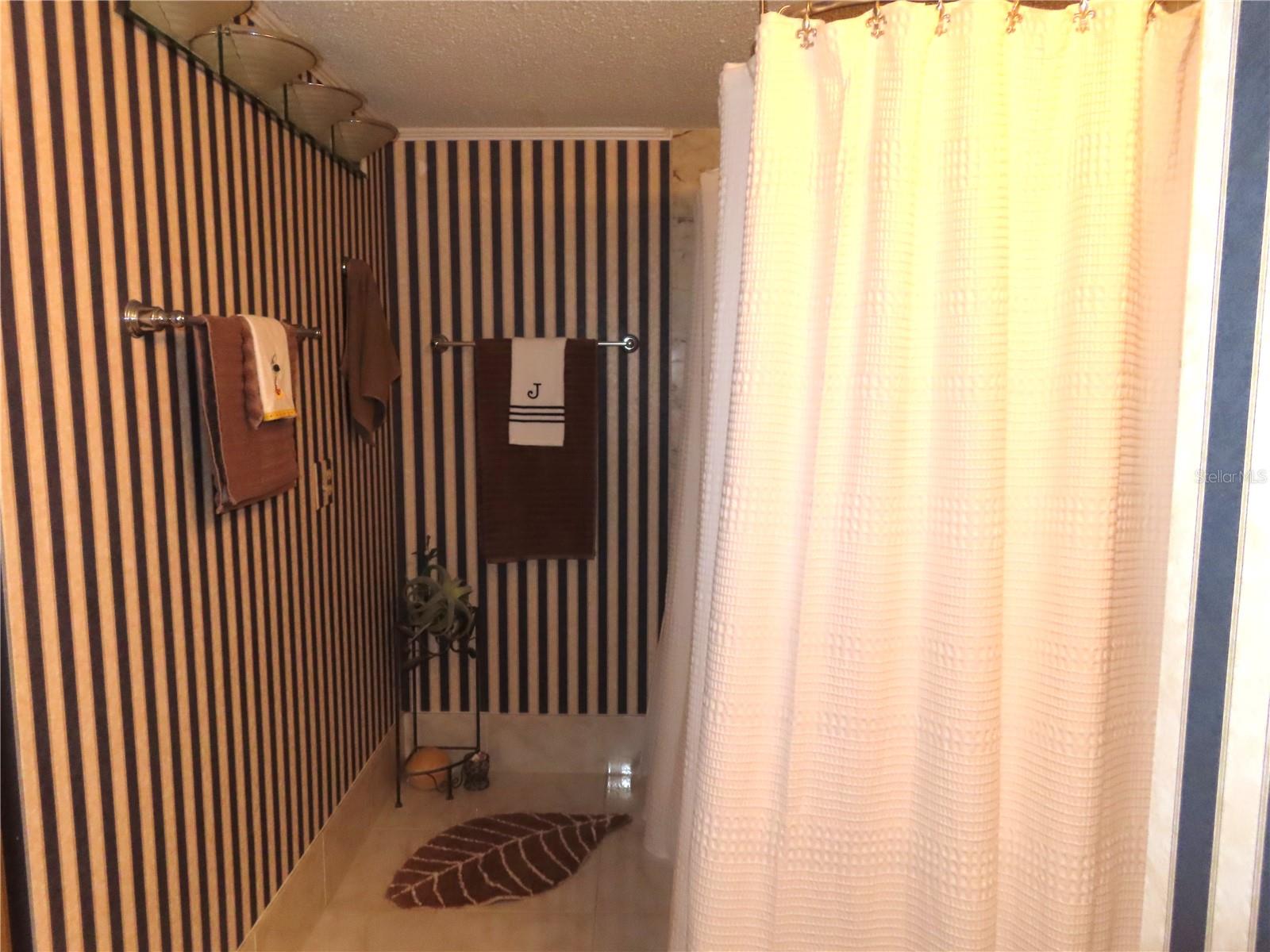 225 COUNTRY CLUB DR #C225, LARGO, FL — photo 17
