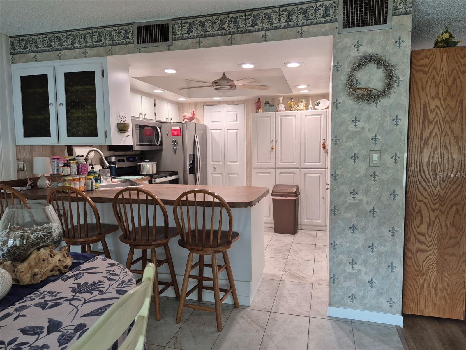 225 COUNTRY CLUB DR #C225, LARGO, FL — photo 9