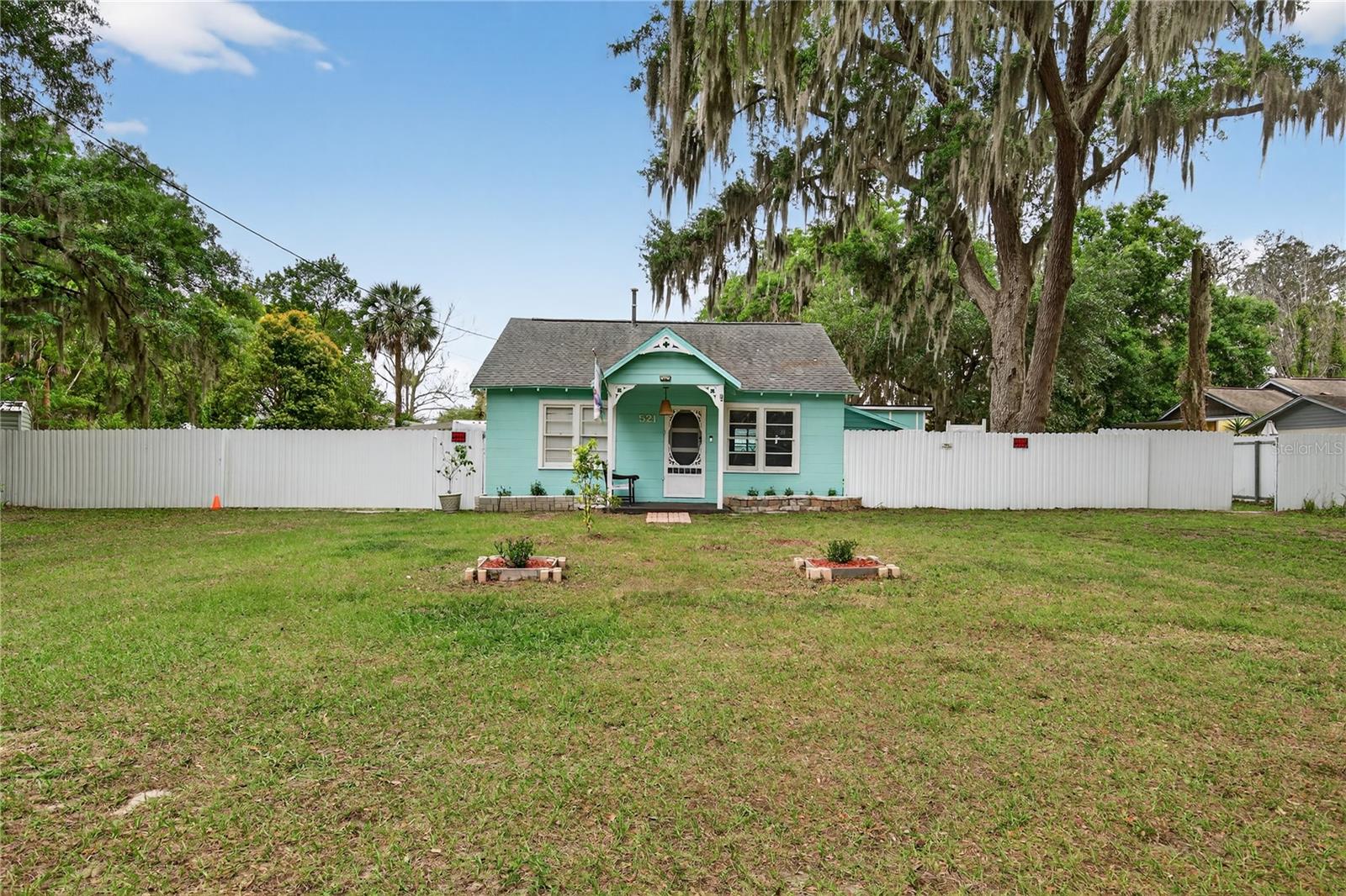 521 MICHIGAN ST, MOUNT DORA, FL — photo 47