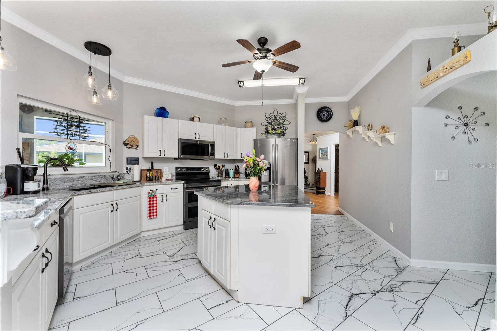 15105 ALDAMA CIR, PORT CHARLOTTE, FL — photo 10