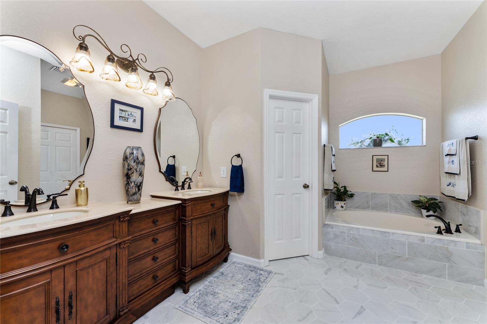 15105 ALDAMA CIR, PORT CHARLOTTE, FL — photo 23