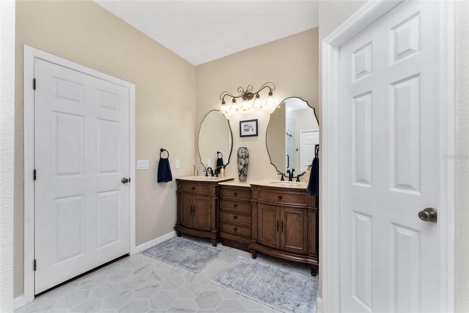 15105 ALDAMA CIR, PORT CHARLOTTE, FL — photo 27