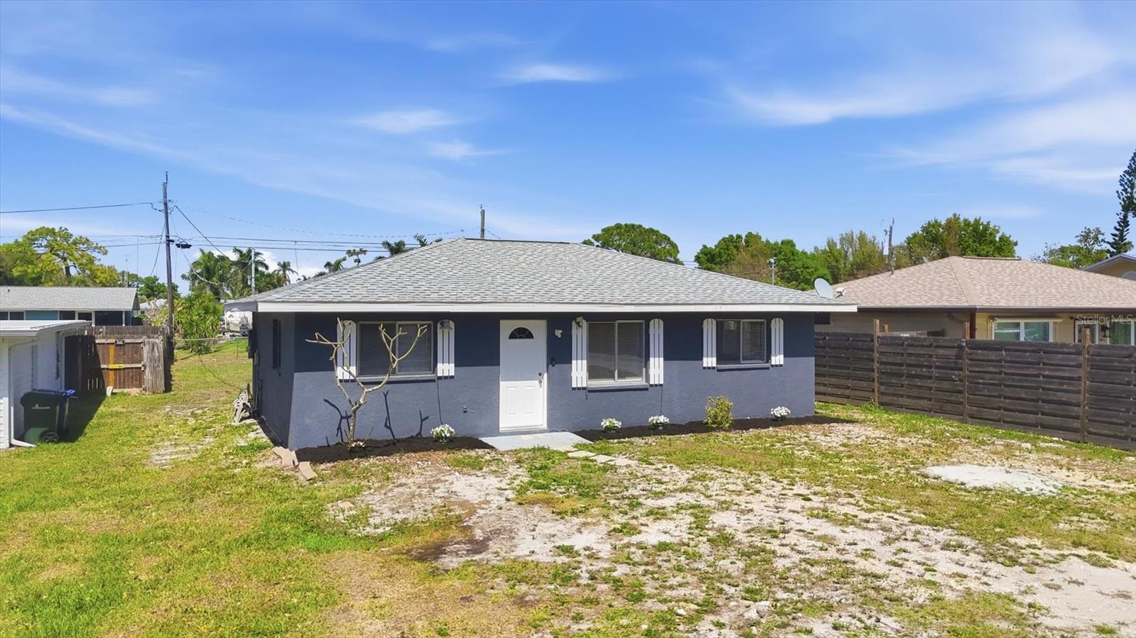 564 LEACH ST, ENGLEWOOD, FL