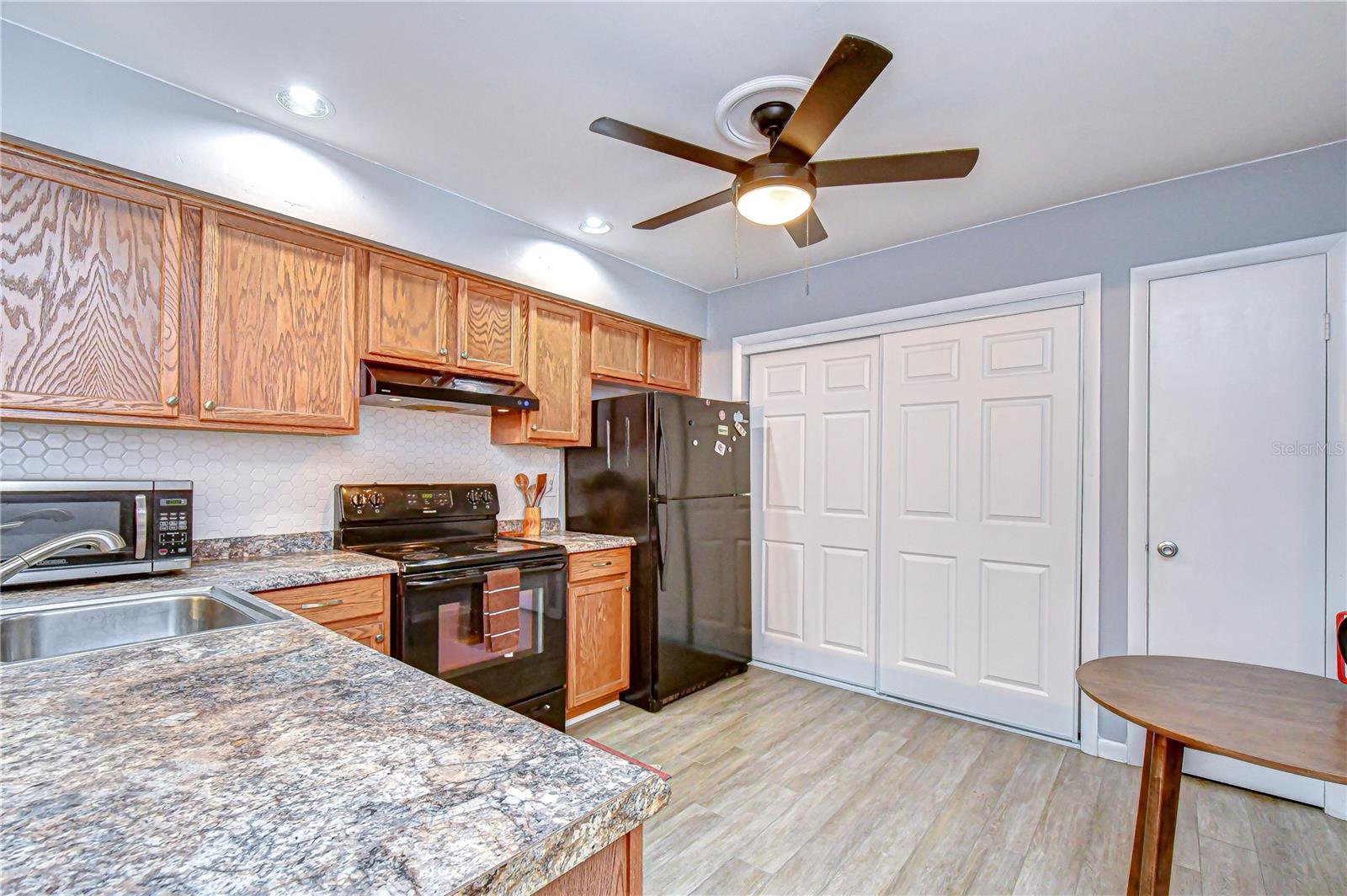 13402 PINE LAKE WAY #202B, TAMPA, FL — photo 19