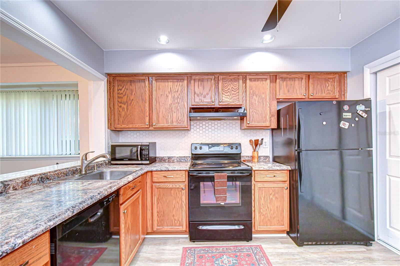 13402 PINE LAKE WAY #202B, TAMPA, FL — photo 20