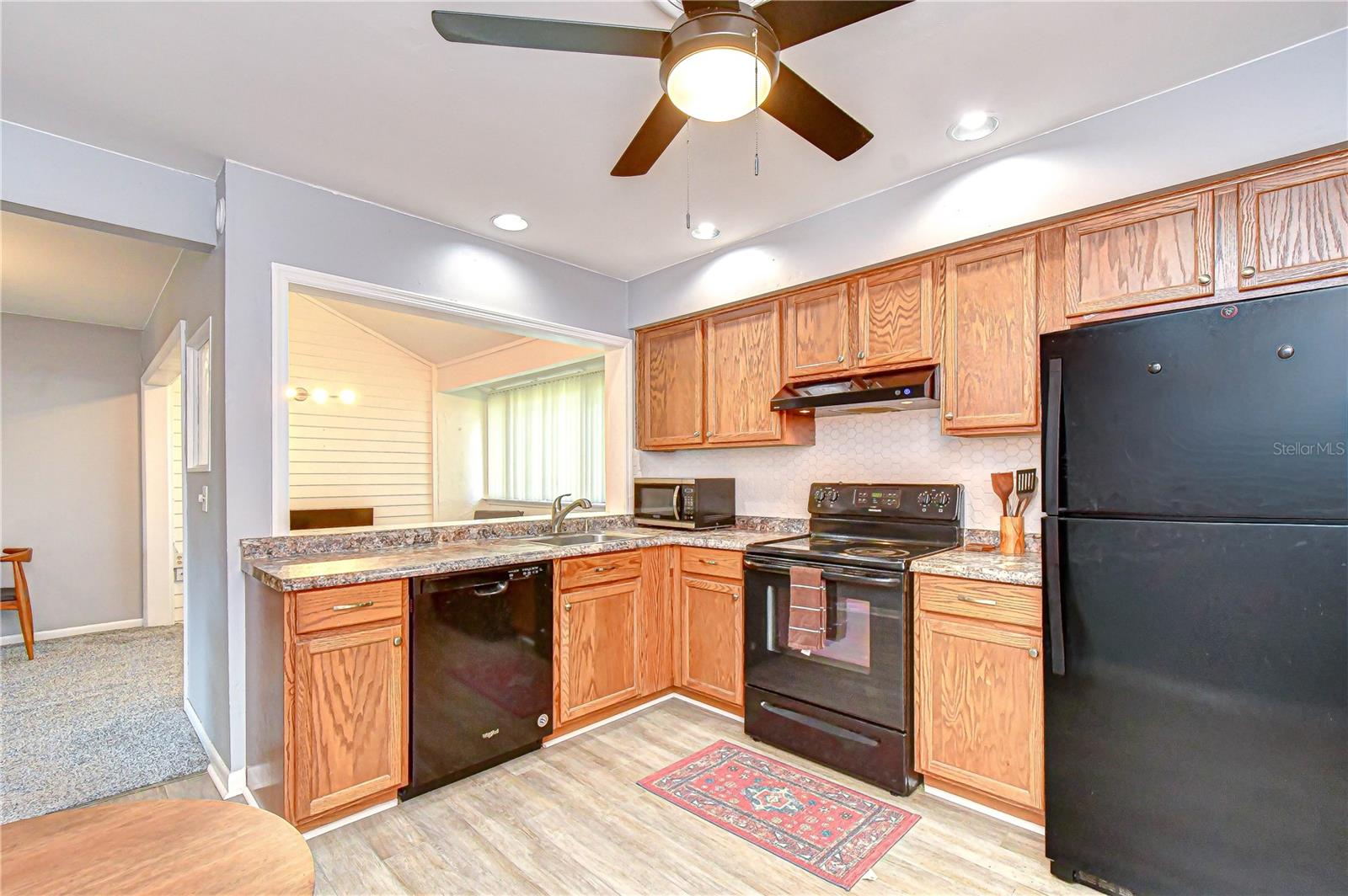 13402 PINE LAKE WAY #202B, TAMPA, FL — photo 21