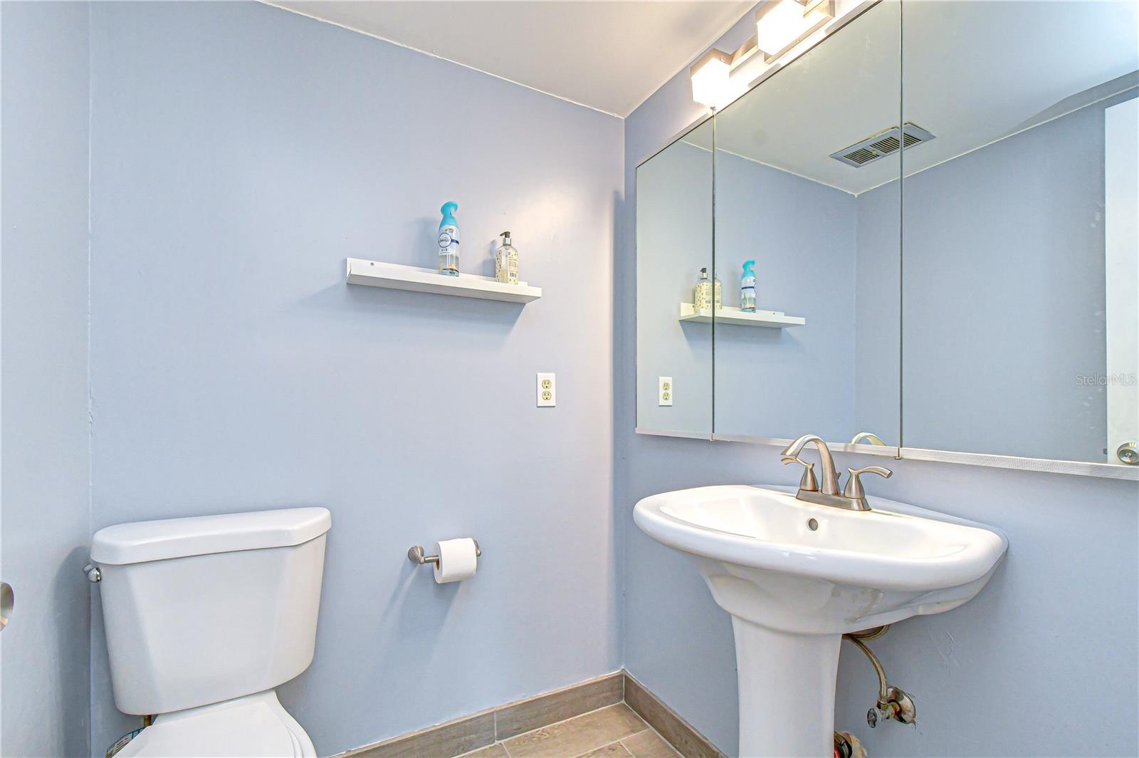 13402 PINE LAKE WAY #202B, TAMPA, FL — photo 28