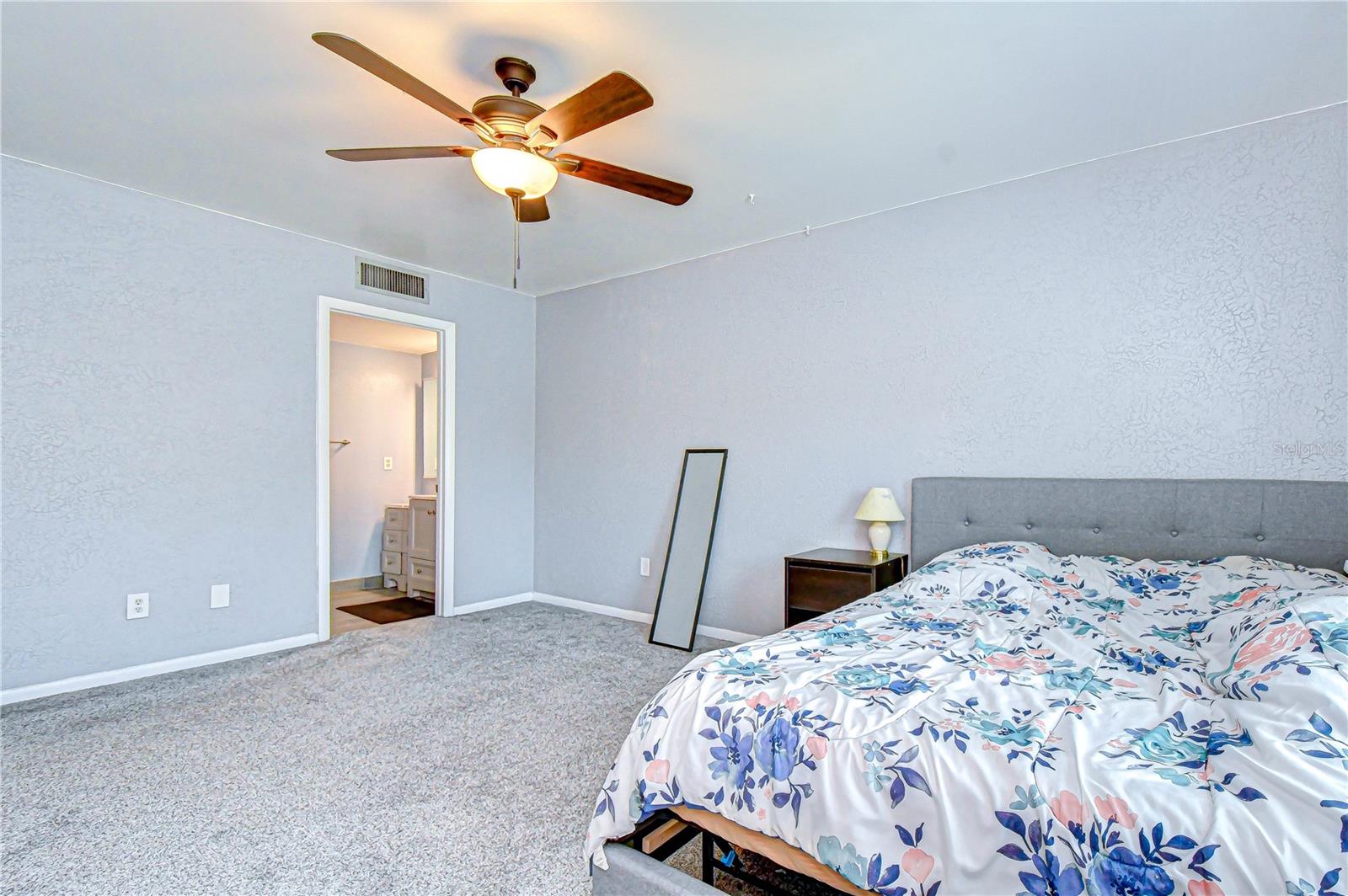 13402 PINE LAKE WAY #202B, TAMPA, FL — photo 31