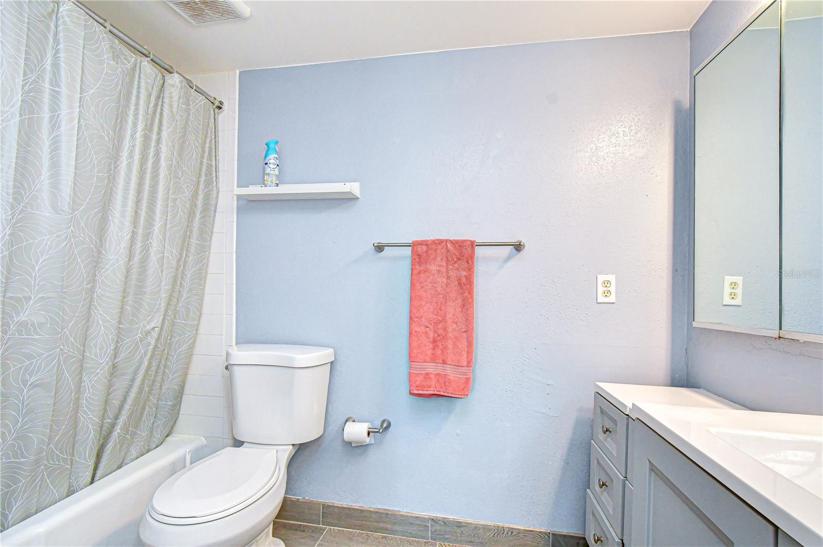 13402 PINE LAKE WAY #202B, TAMPA, FL — photo 33