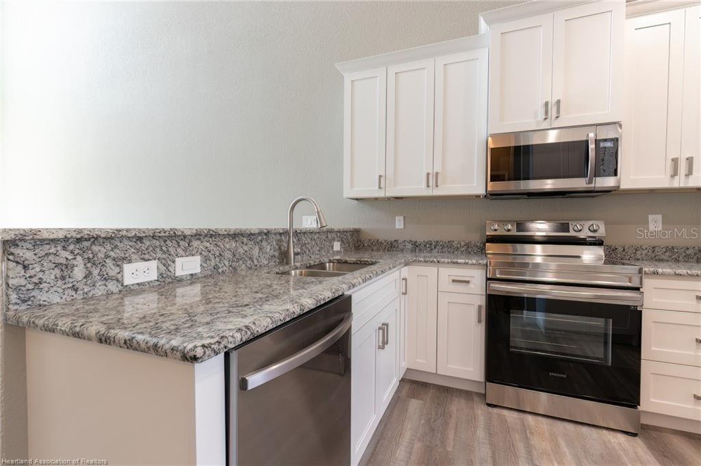 1900 OASIS BLVD, SEBRING, FL — photo 10