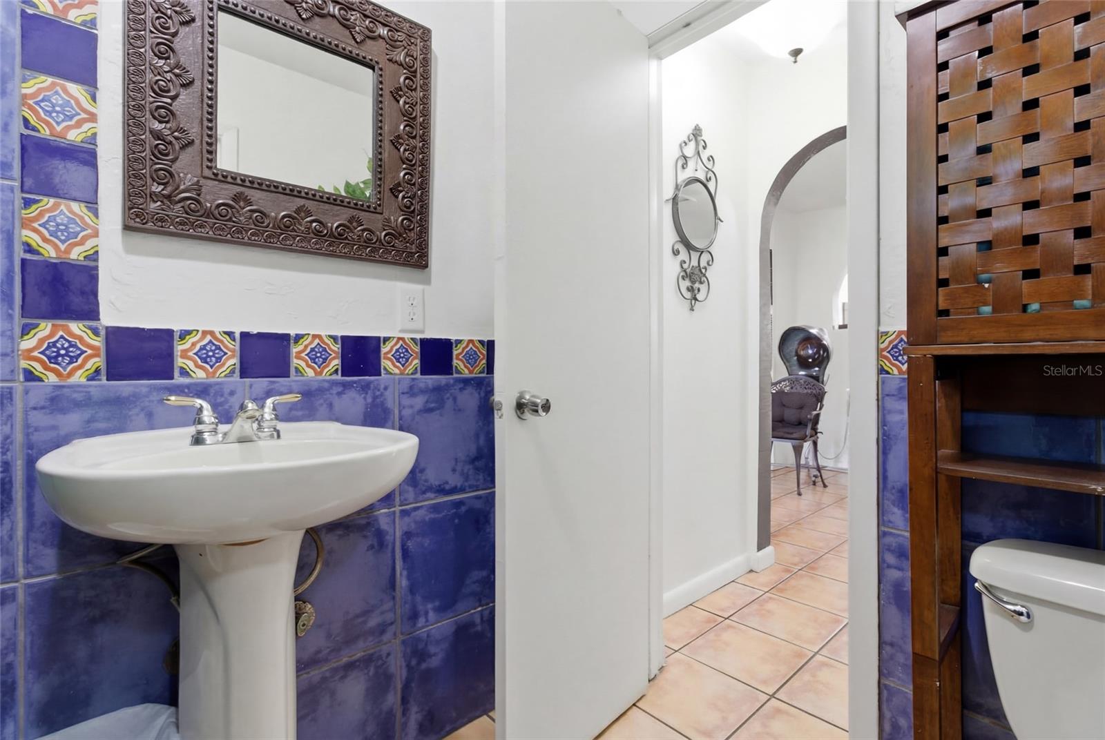 9729 N ARMENIA AVE, TAMPA, FL — photo 21