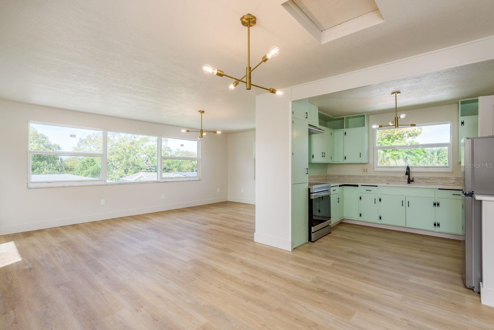 2347 WATROUS DR, DUNEDIN, FL — photo 21