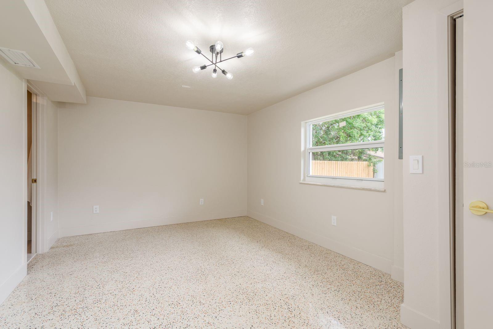 2347 WATROUS DR, DUNEDIN, FL — photo 36