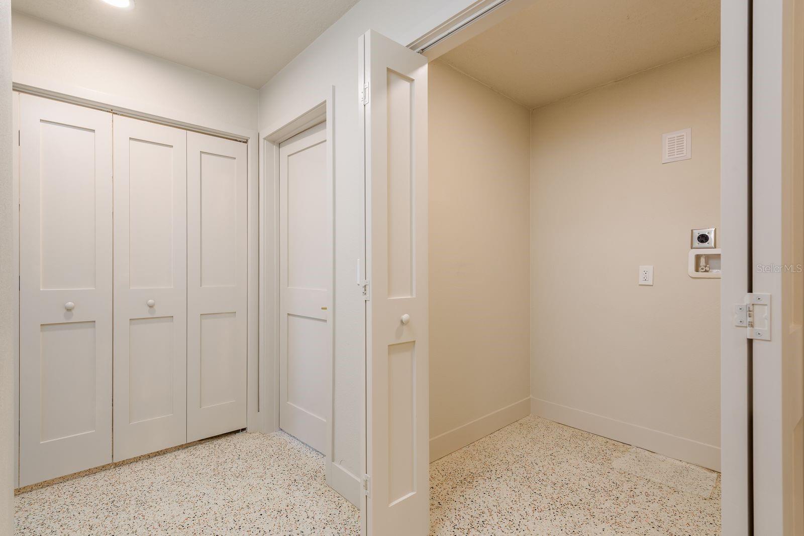2347 WATROUS DR, DUNEDIN, FL — photo 40