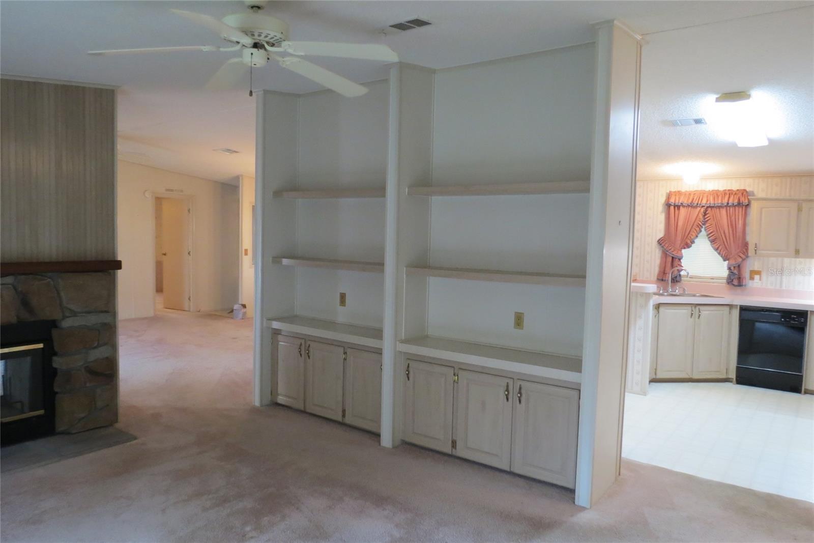 36603 JODI AVE, ZEPHYRHILLS, FL — photo 15