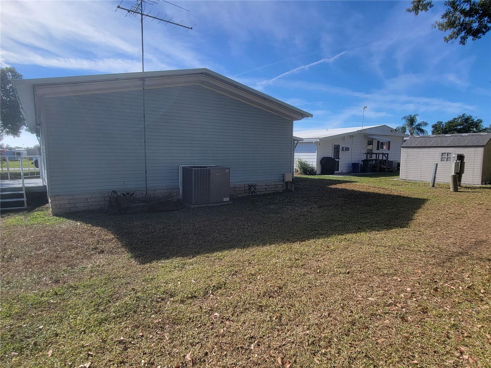 36603 JODI AVE, ZEPHYRHILLS, FL — photo 38