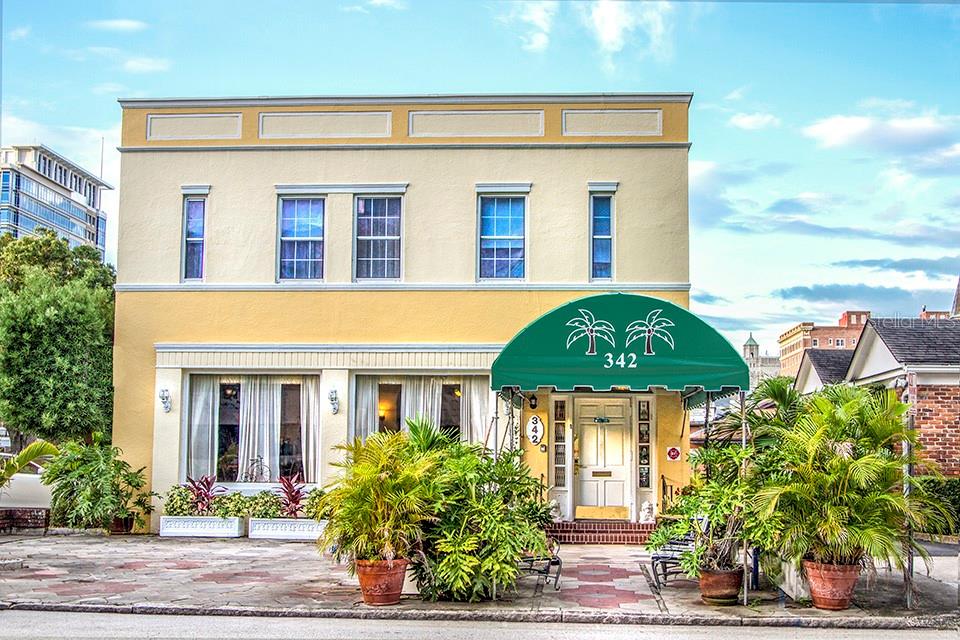 , ST PETERSBURG, FL