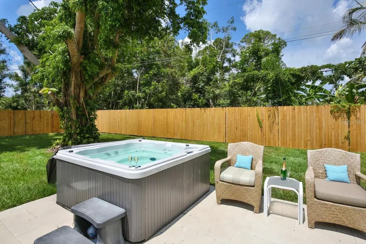 5622 S LOCKWOOD RIDGE RD, SARASOTA, FL — photo 3